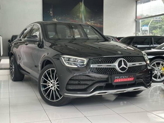 MERCEDES-BENZ GLC 300 2020