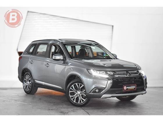 MITSUBISHI OUTLANDER 2016