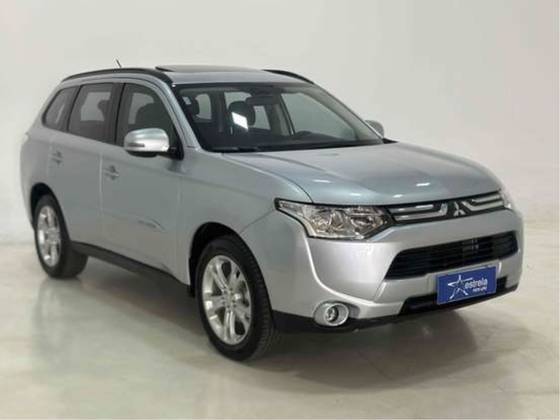 MITSUBISHI OUTLANDER 2014