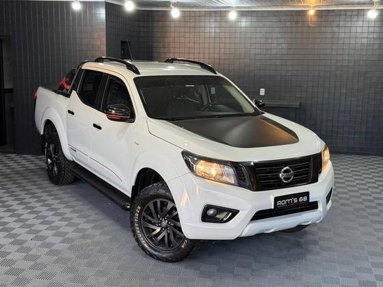 NISSAN FRONTIER 2022