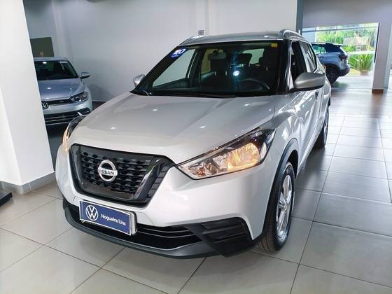 NISSAN KICKS 2020