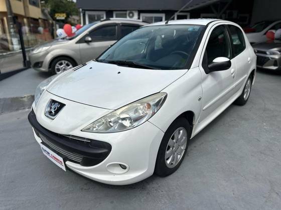 PEUGEOT 207 2009