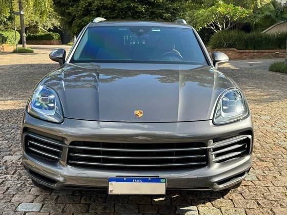 PORSCHE CAYENNE 2019