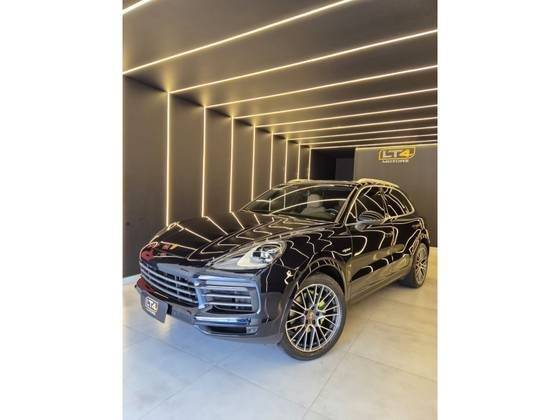 PORSCHE CAYENNE 2022