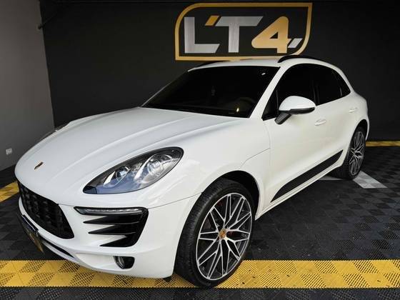 PORSCHE MACAN 2016