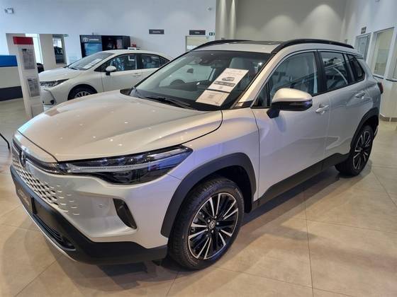 TOYOTA COROLLA CROSS 2026