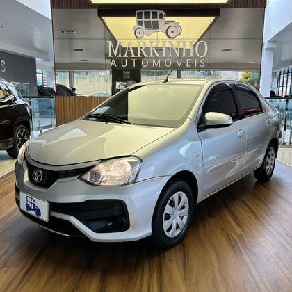 TOYOTA ETIOS 2018