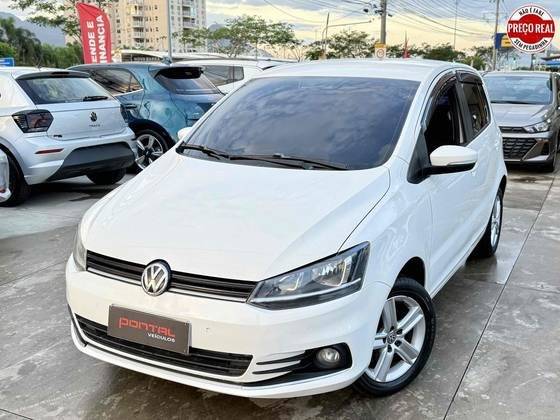 VOLKSWAGEN FOX 2015