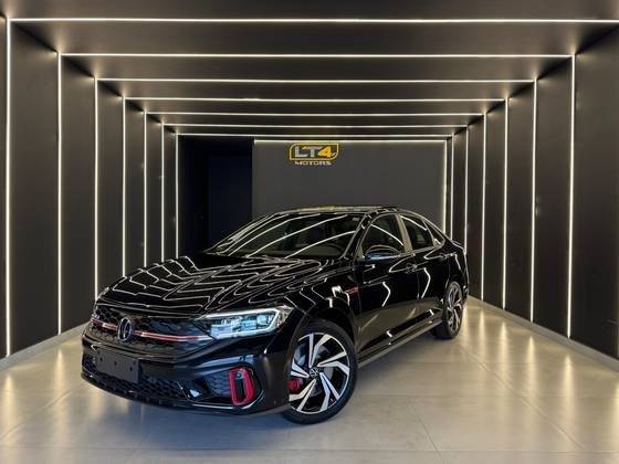 VOLKSWAGEN JETTA 2024