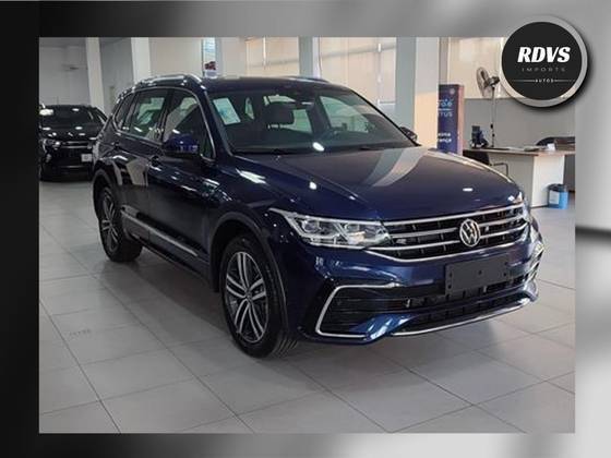 VOLKSWAGEN TIGUAN 2024
