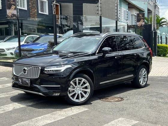 VOLVO XC90 2019