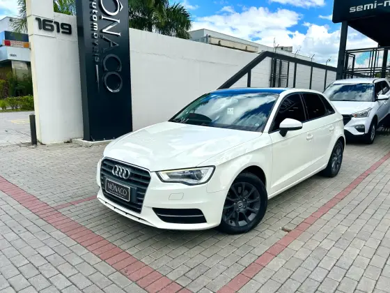 AUDI A3 2015