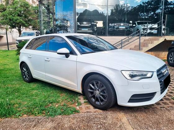 AUDI A3 2016