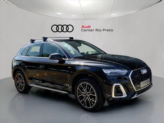 AUDI Q5 2025