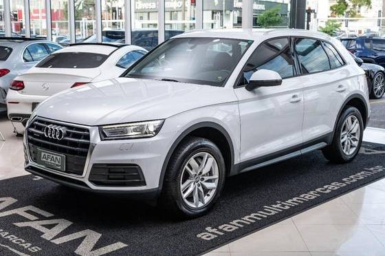 AUDI Q5 2019