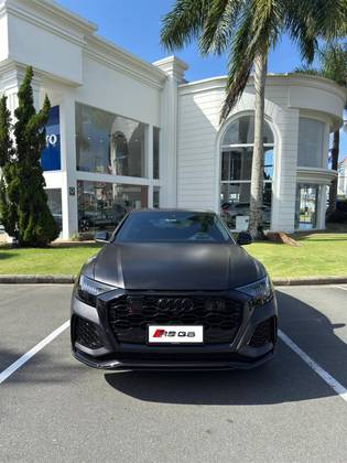 AUDI RS Q8 2023