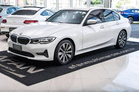 BMW 320i 2021