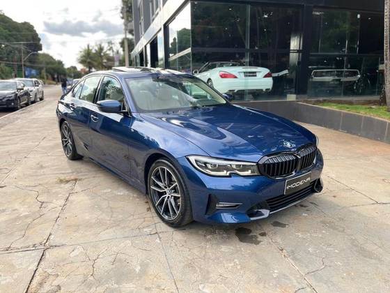 BMW 320i 2022