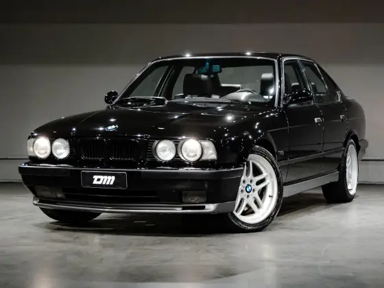 BMW M5 1995
