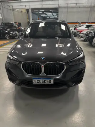 BMW X1 2021