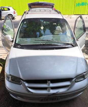 CHRYSLER CARAVAN 1997