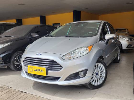 FORD FIESTA 2016