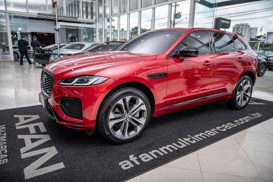 JAGUAR F-PACE 2024