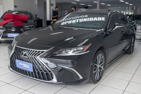 LEXUS ES 300h 2023