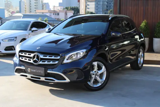 MERCEDES-BENZ GLA 200 2018