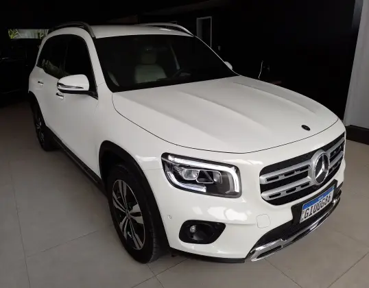 MERCEDES-BENZ GLB 200 2021