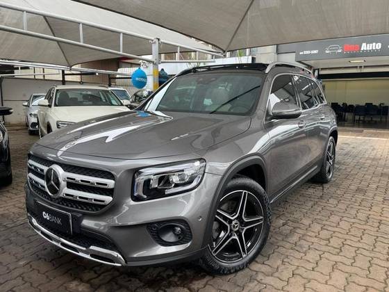 MERCEDES-BENZ GLB 200 2020