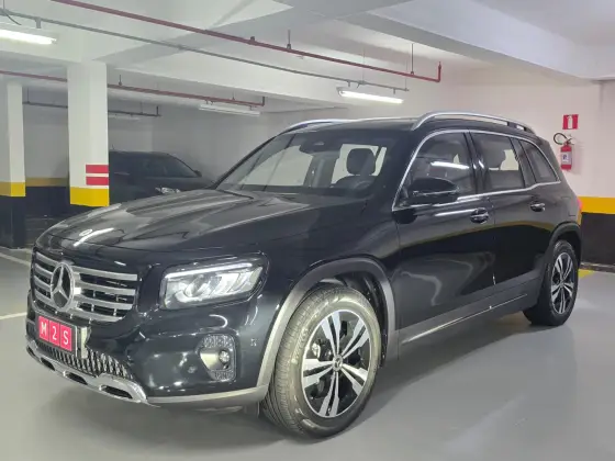 MERCEDES-BENZ GLB 220 2025
