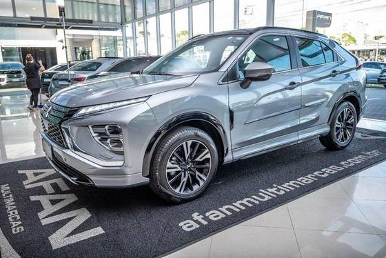 MITSUBISHI ECLIPSE CROSS 2024