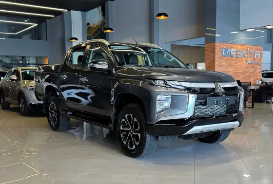 MITSUBISHI L200 TRITON 2025