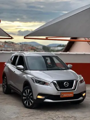 NISSAN KICKS 2021