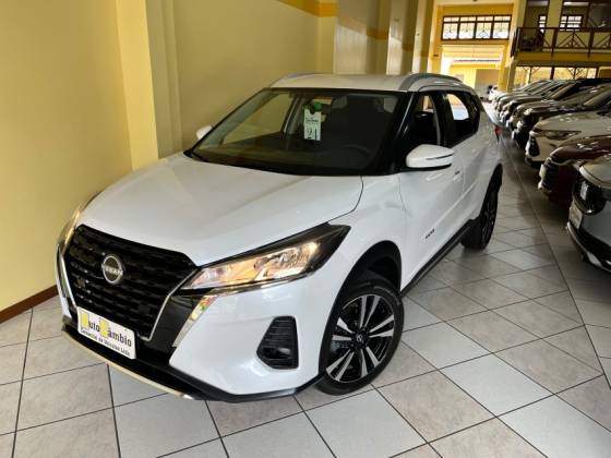 NISSAN KICKS 2024