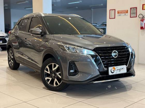 NISSAN KICKS 2022