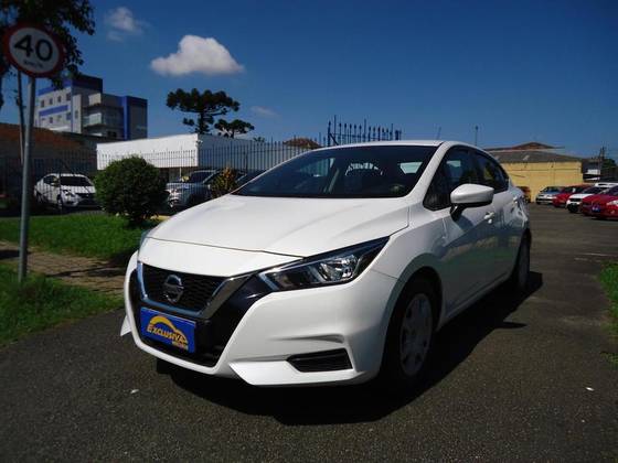 NISSAN VERSA 2022