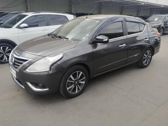 NISSAN VERSA 2018
