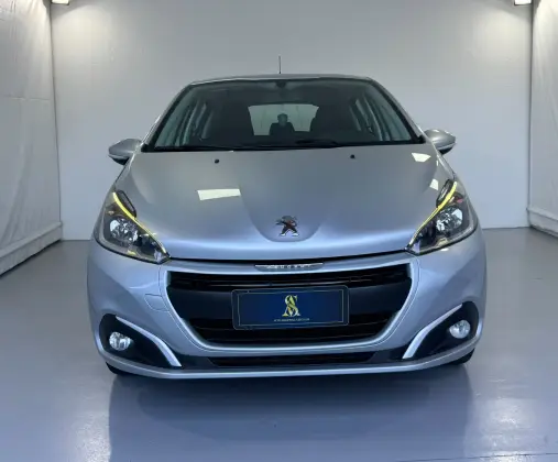 PEUGEOT 208 2017