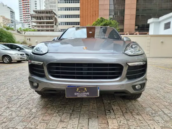 PORSCHE CAYENNE 2017