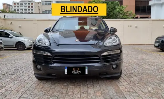 PORSCHE CAYENNE 2013