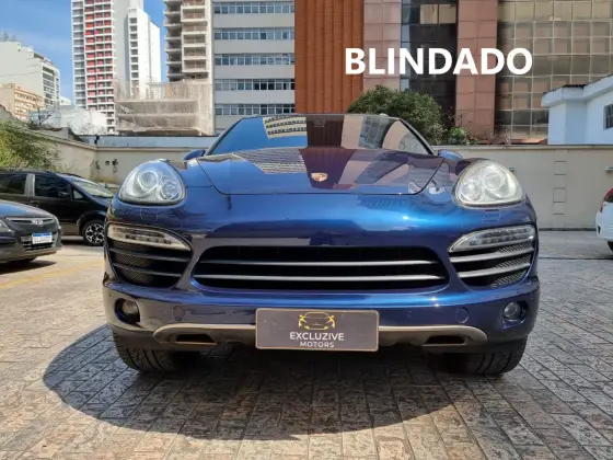 PORSCHE CAYENNE 2012