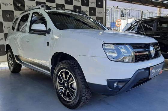 RENAULT DUSTER 2016