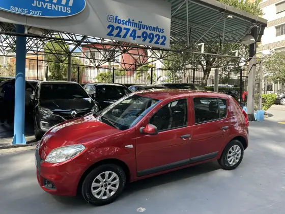 RENAULT SANDERO 2013