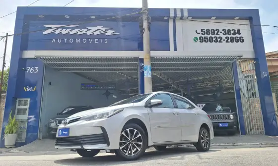 TOYOTA COROLLA 2018