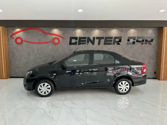 TOYOTA ETIOS 2019