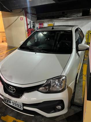 TOYOTA ETIOS 2018