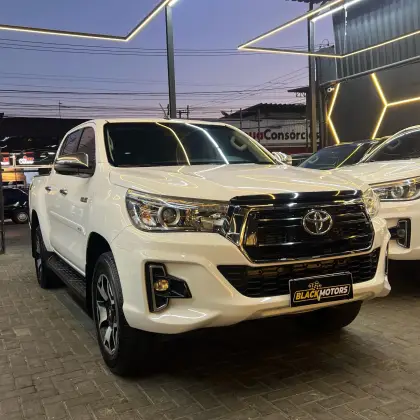 TOYOTA HILUX 2018