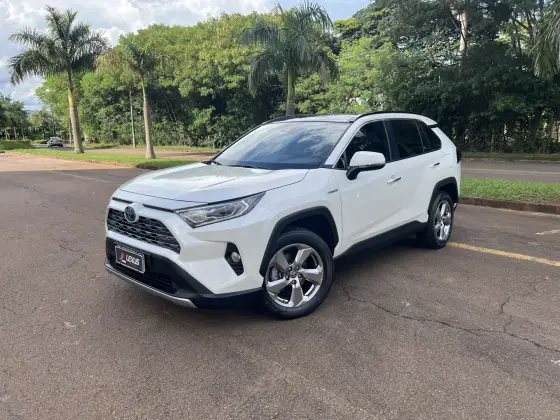 TOYOTA RAV4 2020